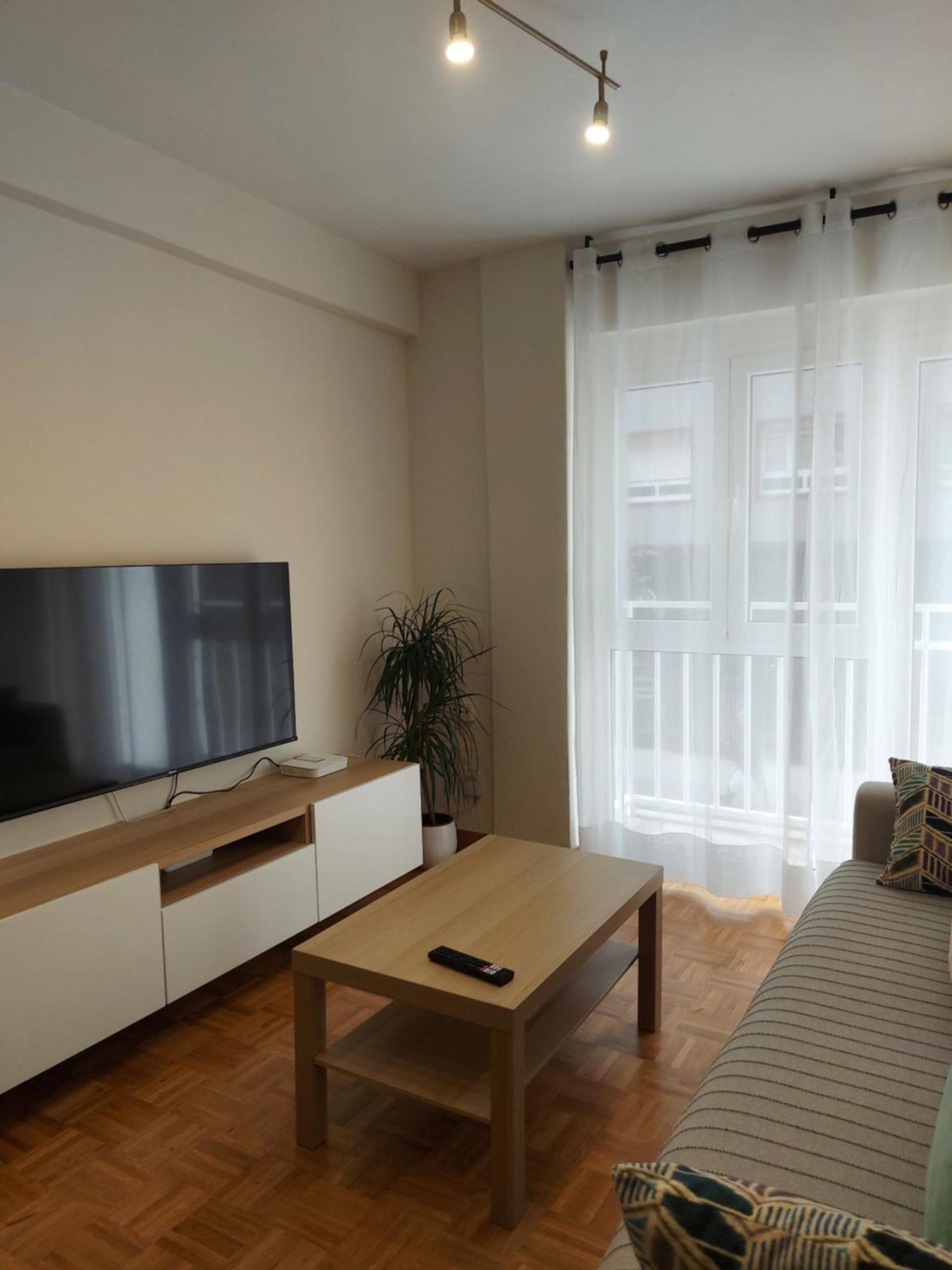 Apartamento Gijon Arena, Con Aparcamiento Exteriör bild
